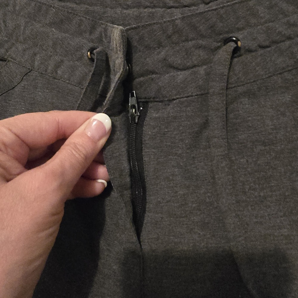 Merrell Cargo Shorts Women's Sz 2 Hiking Outdoor Camping Opti Wick UPF 50 Gray - Picture 5 of 15